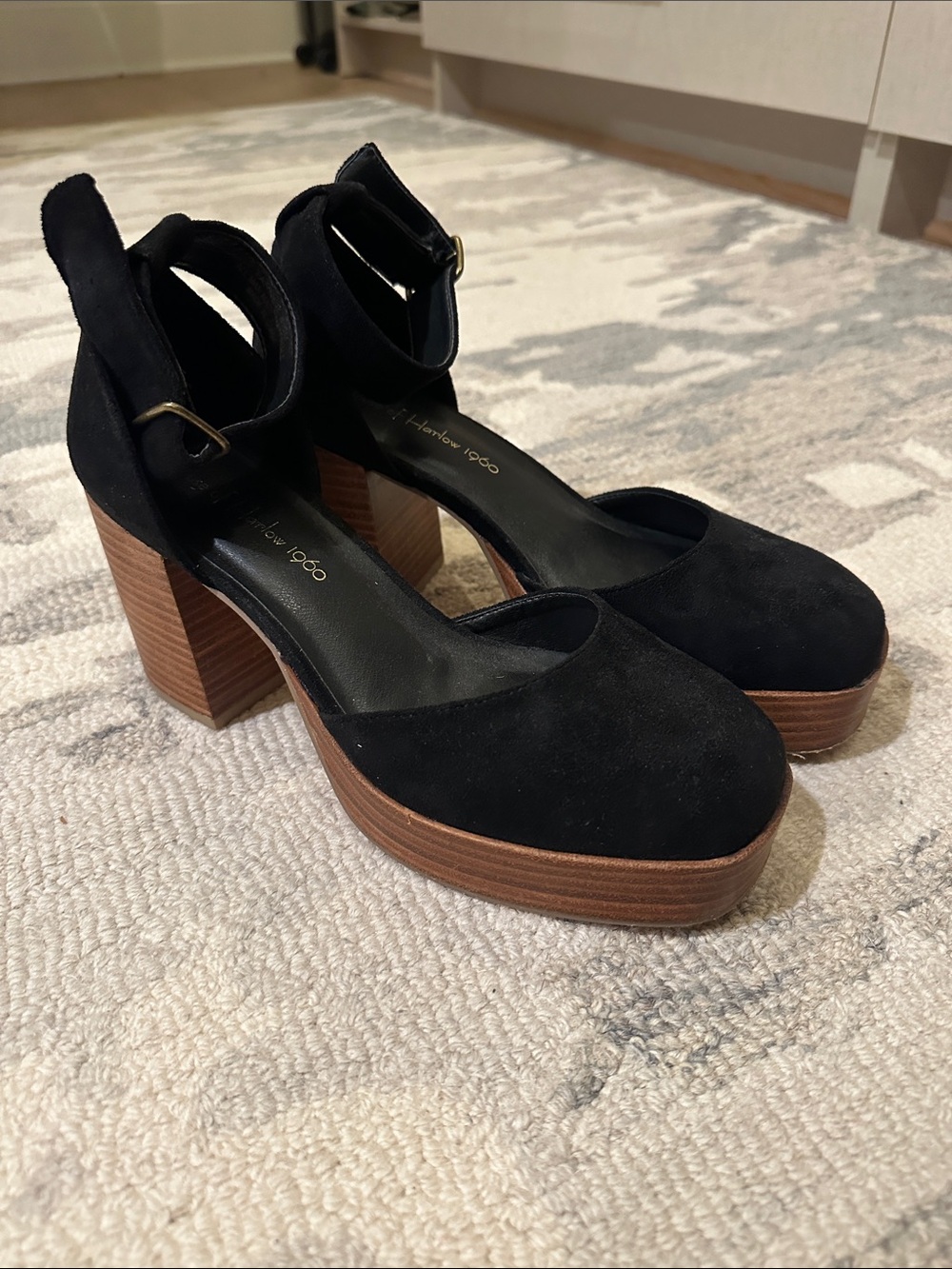 House of Harlow Black Suede Platform Block Heels Size 8.5